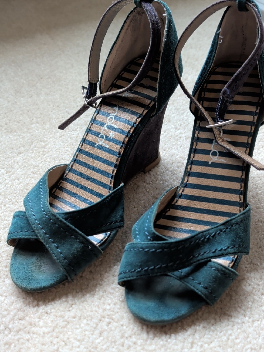Splendid Size 5 Suede Teal  Navy Wedge Sandals - Women's Ankle Strap Heels